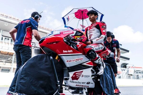 Selain Mario Suryo Aji, Ada Satu Rider Binaan AHRT Yang Tarung di MotoGP Catalunya 2024