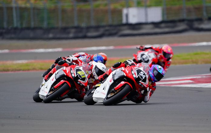 Tunggangi CBR, Astra Honda Borong Podium di ARRC Mandalika