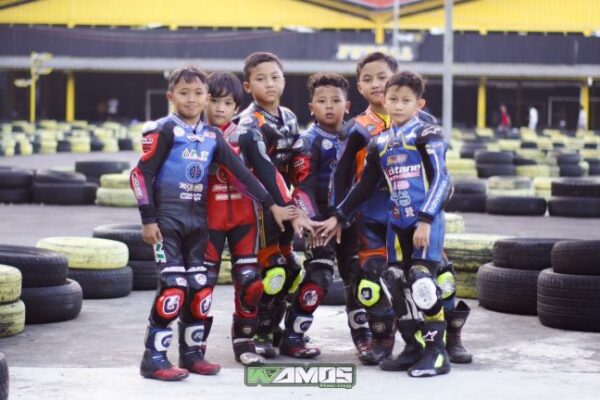 Wamos Racing X Kelana Siap Tarung di Kejurda Subang, Mentornya Wahyu Widodo & Feizi Zhipeng