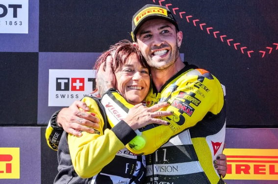 Andrea Iannone Comeback ke MotoGP Bareng VR46