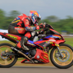 Alfi Husni Ziear Sukses Menahan Gempuran Rider Racetech di Final SCP, Motobatt Akinya!