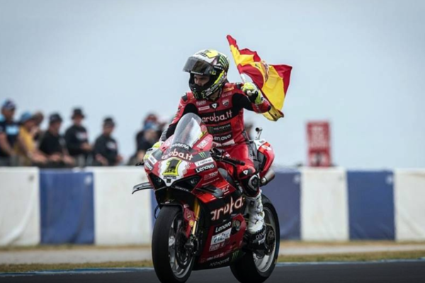 Alvaro Bautista Tentang Aturan WorldSBK: Bantulah, Jangan Menghukum!